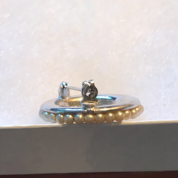 Decorative Pin - Picture 3 of 4